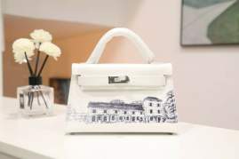 Picture of Hermes Handbags _SKUfw236182940fw